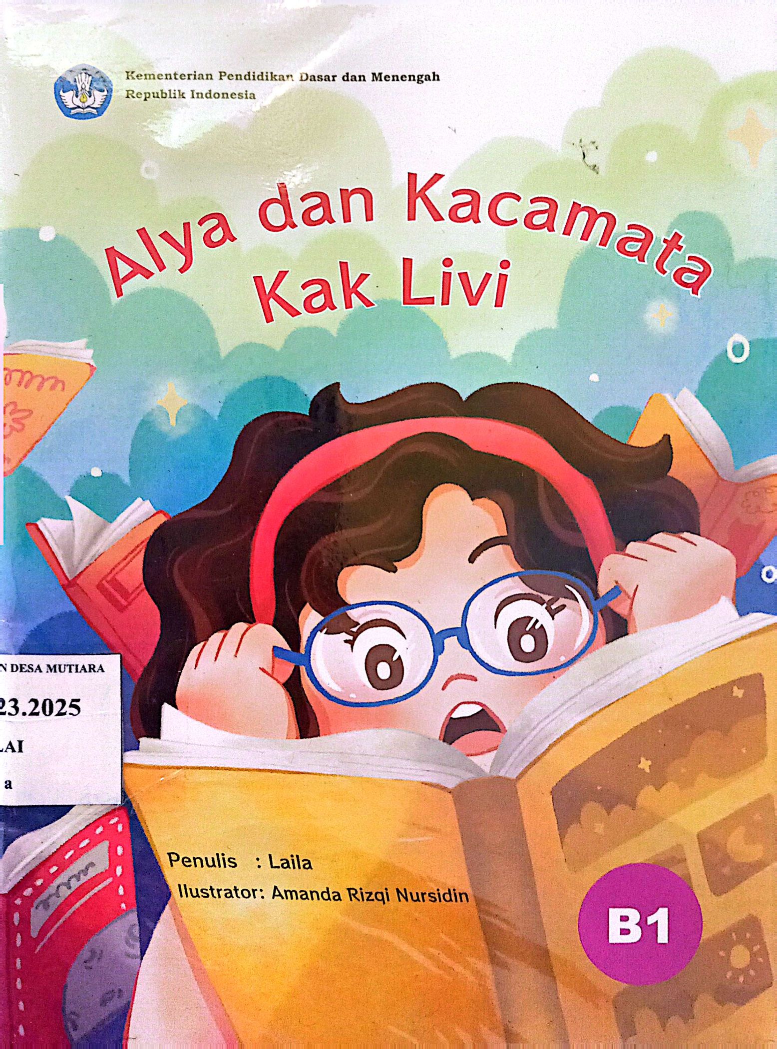 alya dan kacamata kak livi