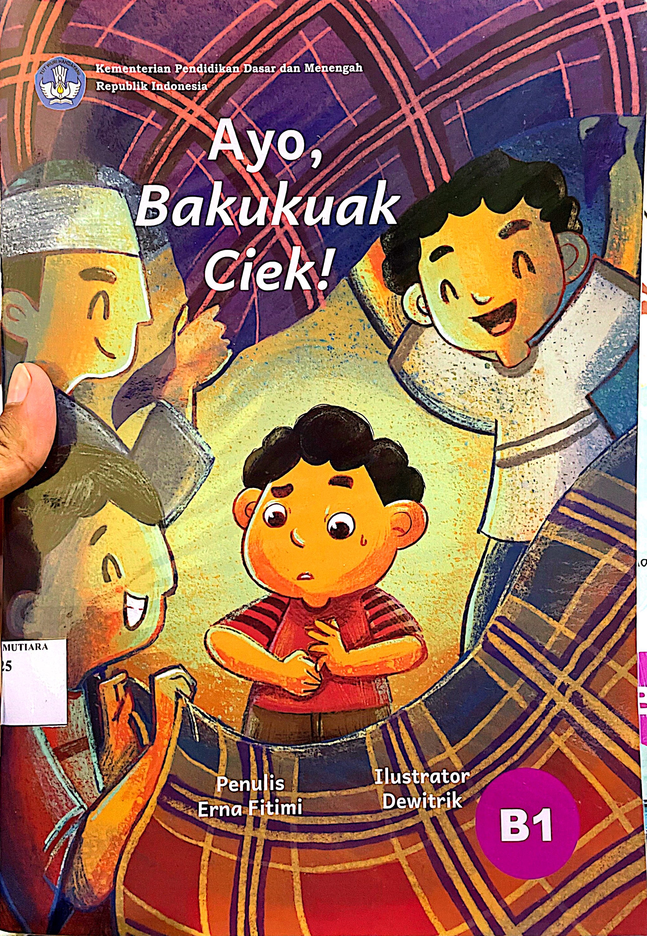 akhirnya keinginan abas untuk bermain ayam-ayam bersama teman-temannya terkabul. Abas mempersiapkan diri sebaik mungkin. Namun, ia malah mengacaukan permainan. Apa yang abas lakukan?